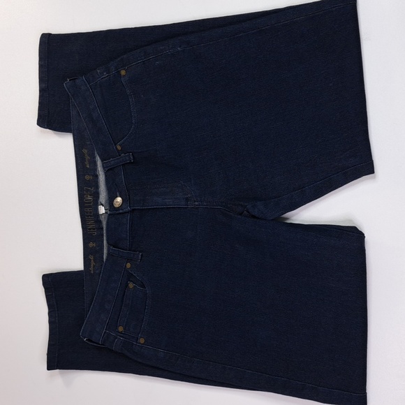 Jennifer Lopez Straight Dark Wash Zipper Leg Opening Blue Jeans Size 8 - Picture 3 of 14